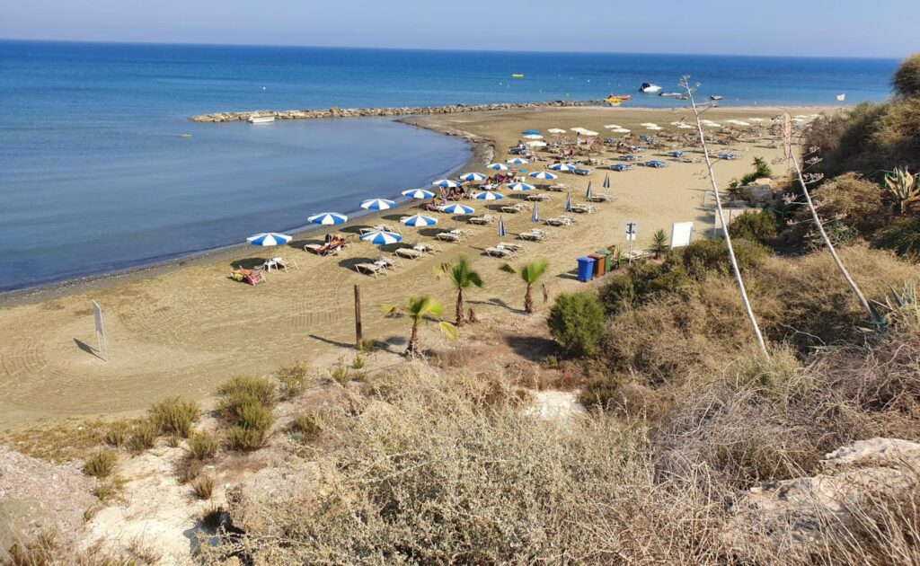 Faros Beach (Pervolia)