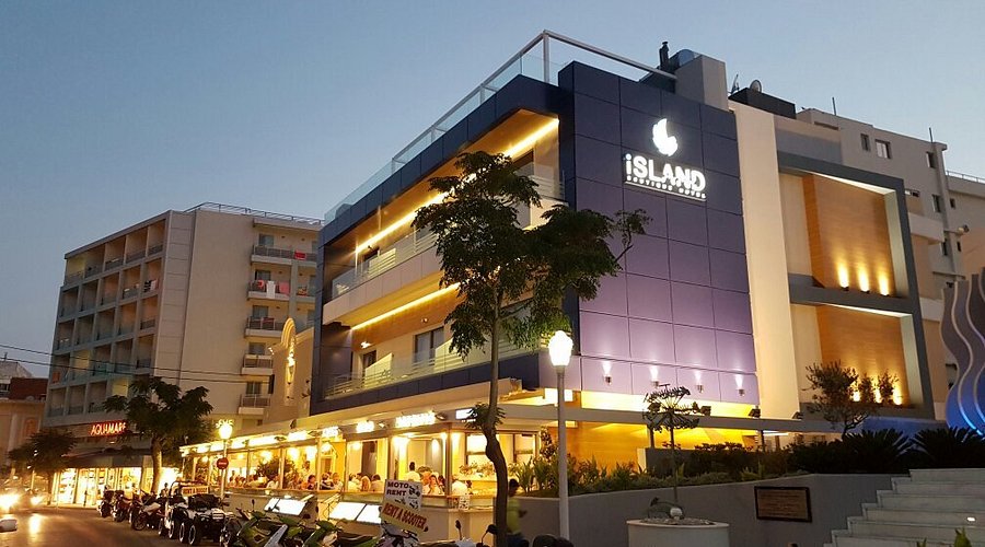 Island Boutique Hotel (Mackenzie, beachfront)