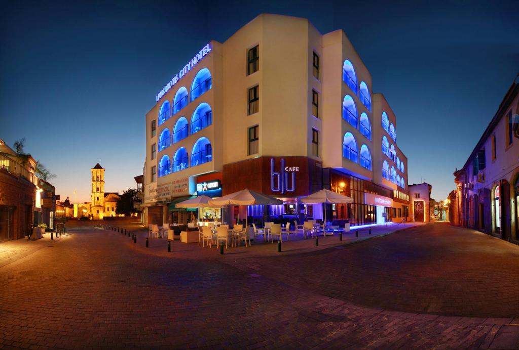 Livadhiotis City Hotel larnaca